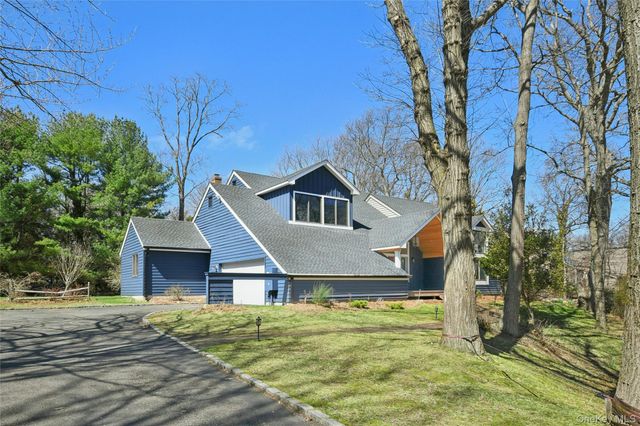 7 Waterview Drive, Port Jefferson, NY 11777