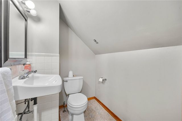 128 University Avenue, Cheektowaga, NY 14043