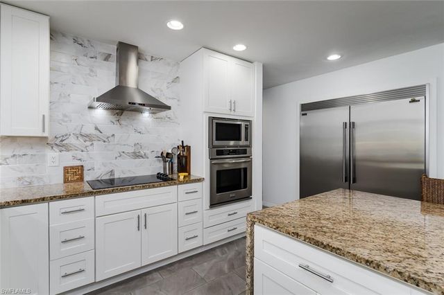 661 E Valley DR, Bonita Springs, FL 34134