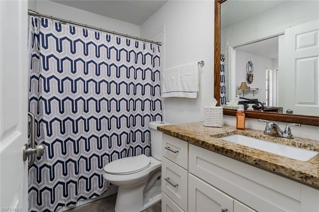 661 E Valley DR, Bonita Springs, FL 34134