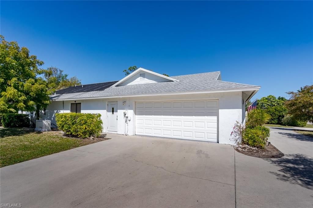 661 Valley DR, BONITA SPRINGS, FL 34134 — photo 3