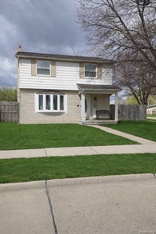 29293 Marshall Street, Southfield, MI 48076