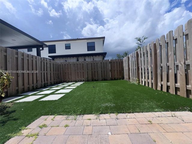23424 SW 127th Place, Homestead, FL 33032