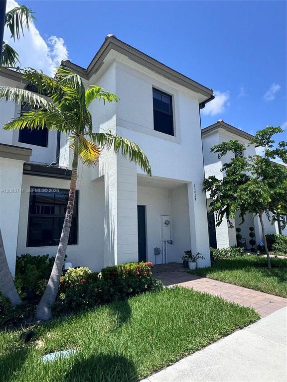 23424 SW 127th Place, Homestead, FL 33032