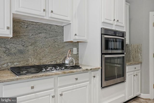 7308 GLENHAVEN DR, Fredericksburg, VA 22407