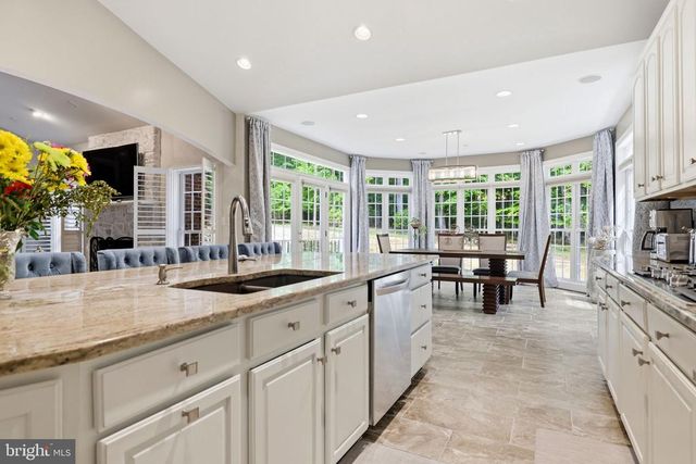 7308 GLENHAVEN DR, Fredericksburg, VA 22407