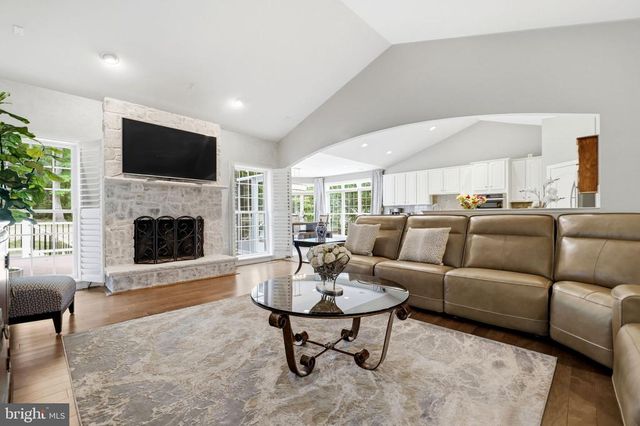 7308 GLENHAVEN DR, Fredericksburg, VA 22407