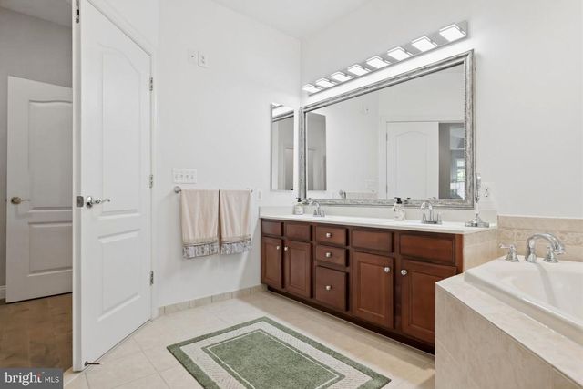7308 GLENHAVEN DR, Fredericksburg, VA 22407