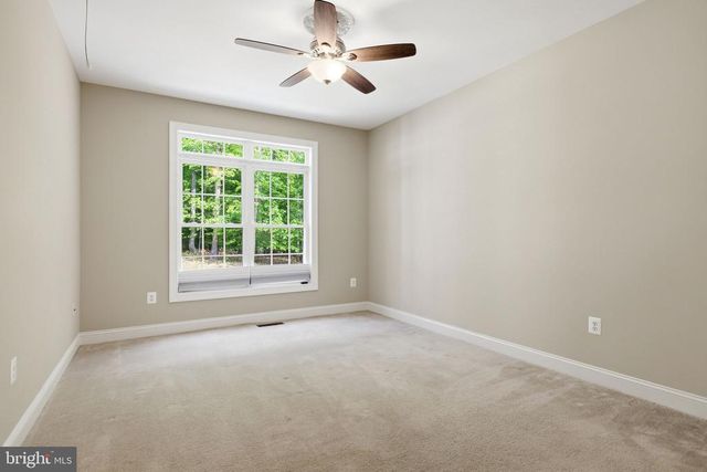 7308 GLENHAVEN DR, Fredericksburg, VA 22407