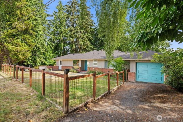 11954 Exeter Avenue NE, Seattle, WA 98125
