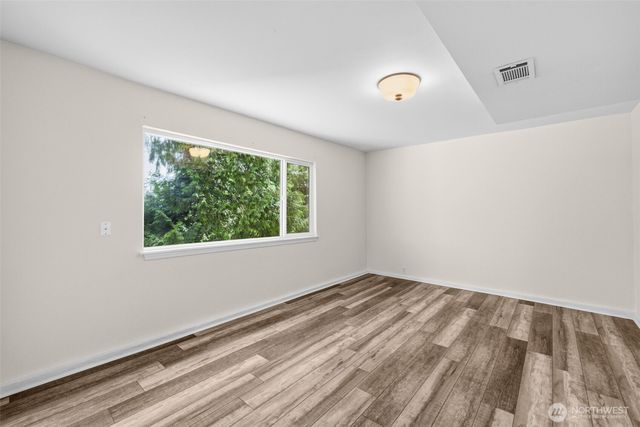 11954 Exeter Avenue NE, Seattle, WA 98125