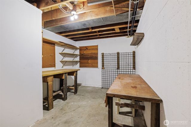 11954 Exeter Avenue NE, Seattle, WA 98125