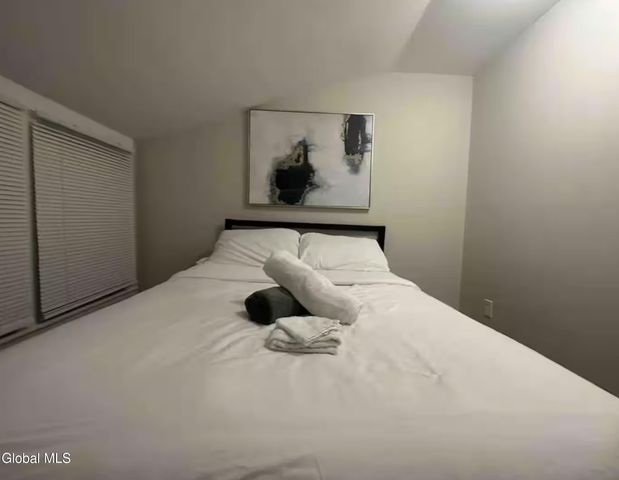 809 Park Avenue, Albany, NY 12208