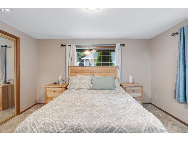 20168 Sw TILLAMOOK Ct, Tualatin, OR 97062