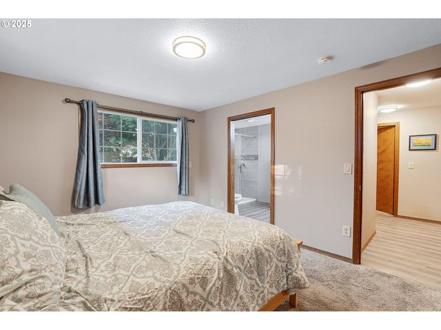 20168 Sw TILLAMOOK Ct, Tualatin, OR 97062