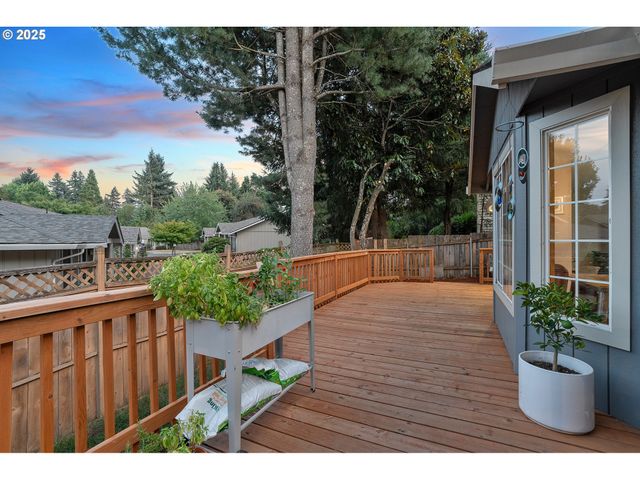 20168 Sw TILLAMOOK Ct, Tualatin, OR 97062