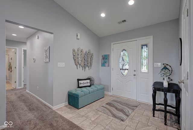 1045 Pin Oak, Mooresville, IN 46158