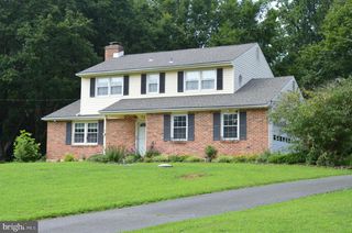 22 THE HORSESHOE, Newark, DE 19711