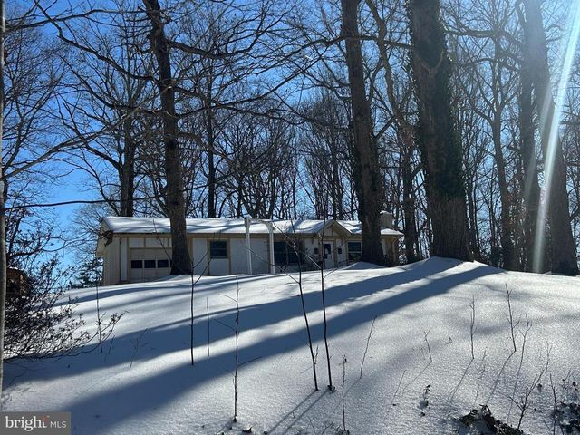 12609 WESLEY DR, Fredericksburg, VA 22407