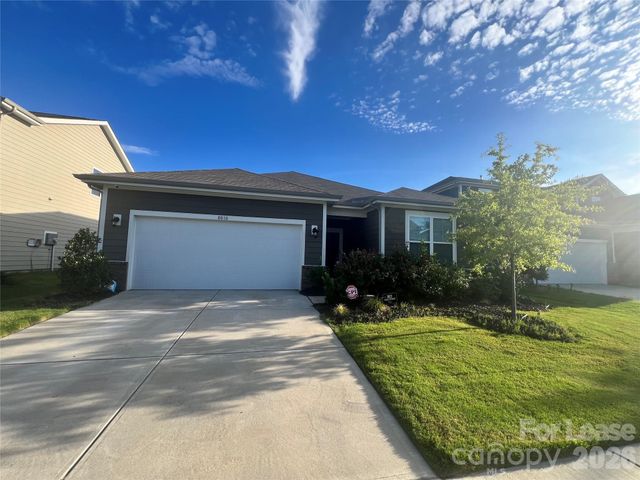 8010 Foxcroft Drive, Monroe, NC 28110