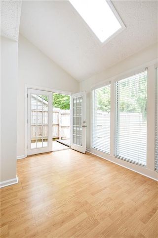 7750 Roswell Road 10F, Atlanta, GA 30350