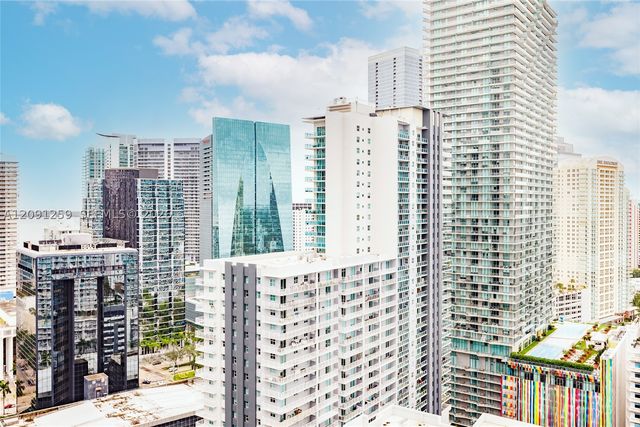 1111 SW 1st Ave 3216, Miami, FL 33130
