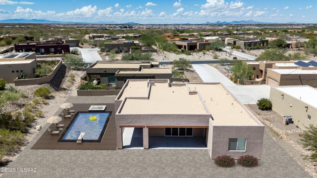 8015 S Galileo Lane, Tucson, AZ 85747