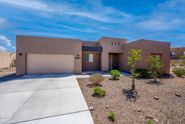 8015 S Galileo Lane, Tucson, AZ 85747