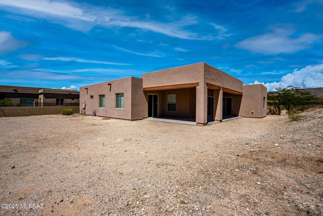 8015 S Galileo Lane, Tucson, AZ 85747