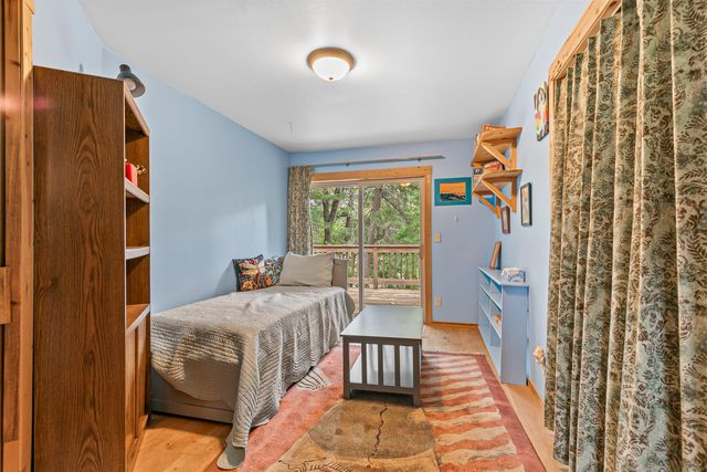1225 Messinger Road, Grants Pass, OR 97527