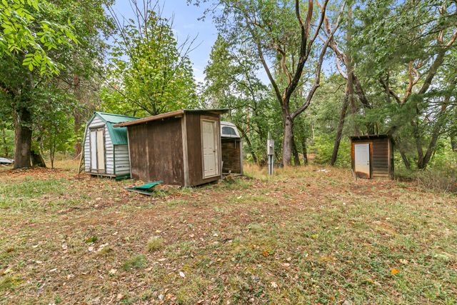 1225 Messinger Road, Grants Pass, OR 97527