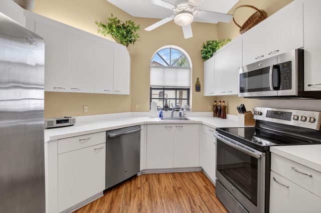 5241 Brisata Circle G, Boynton Beach, FL 33437