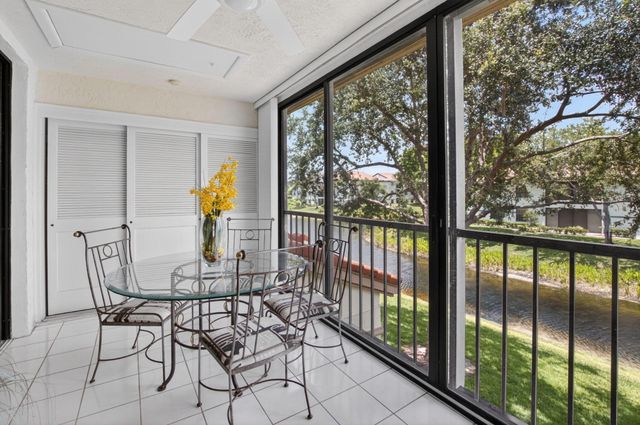 5241 Brisata Circle G, Boynton Beach, FL 33437