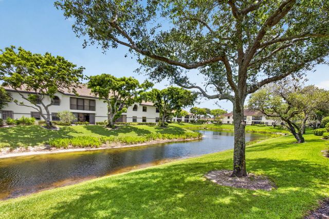5241 Brisata Circle G, Boynton Beach, FL 33437