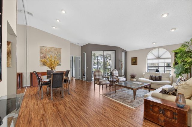 5241 Brisata Circle G, Boynton Beach, FL 33437