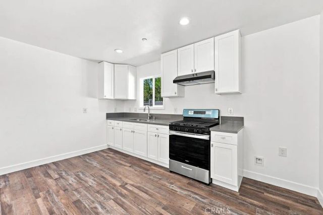 11919 Burton Street, North Hollywood, CA 91605