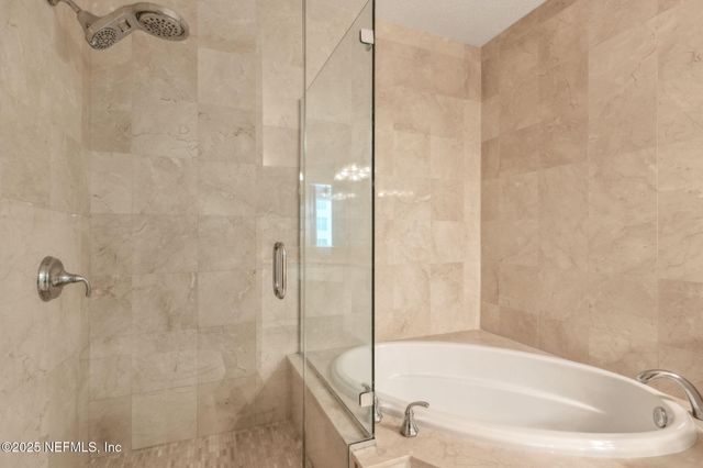 1431 RIVERPLACE Boulevard 1004, Jacksonville, FL 32207