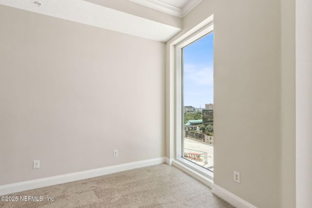 1431 RIVERPLACE Boulevard 1004, Jacksonville, FL 32207