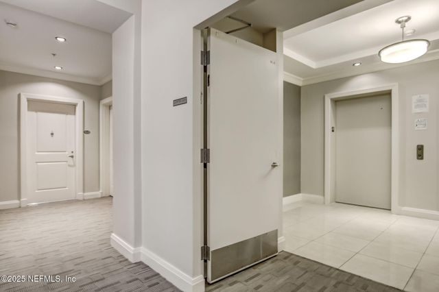 1431 RIVERPLACE Boulevard 1004, Jacksonville, FL 32207