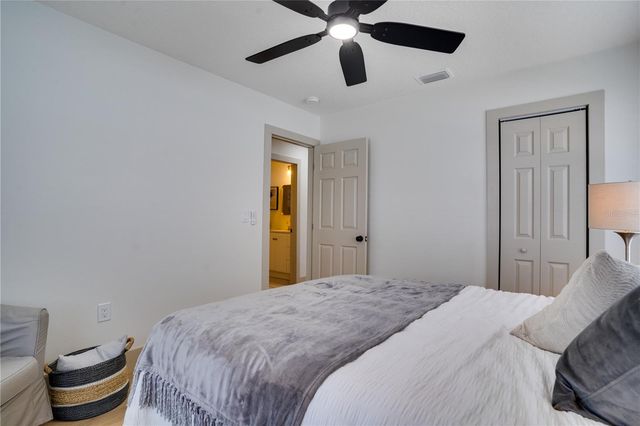 6346 35TH AVENUE N, St Petersburg, FL 33710
