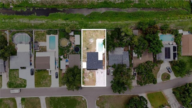 6346 35TH AVENUE N, St Petersburg, FL 33710
