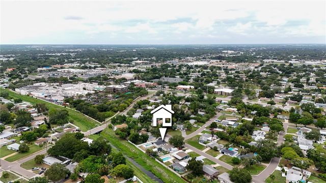6346 35TH AVENUE N, St Petersburg, FL 33710