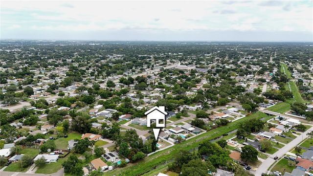 6346 35TH AVENUE N, St Petersburg, FL 33710
