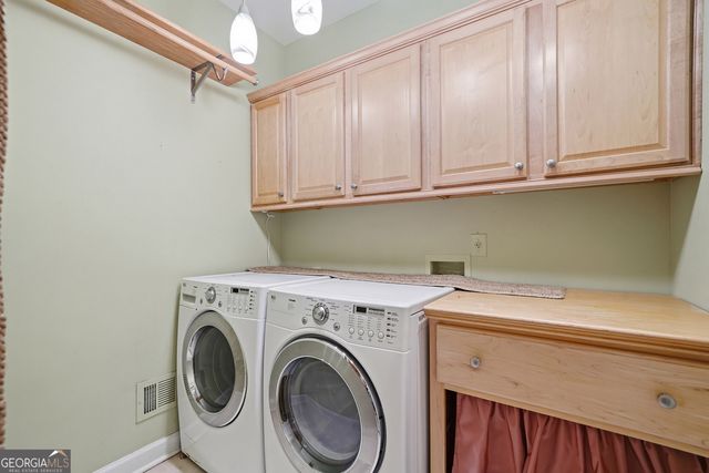 3416 Dencrest Court SE, Smyrna, GA 30080