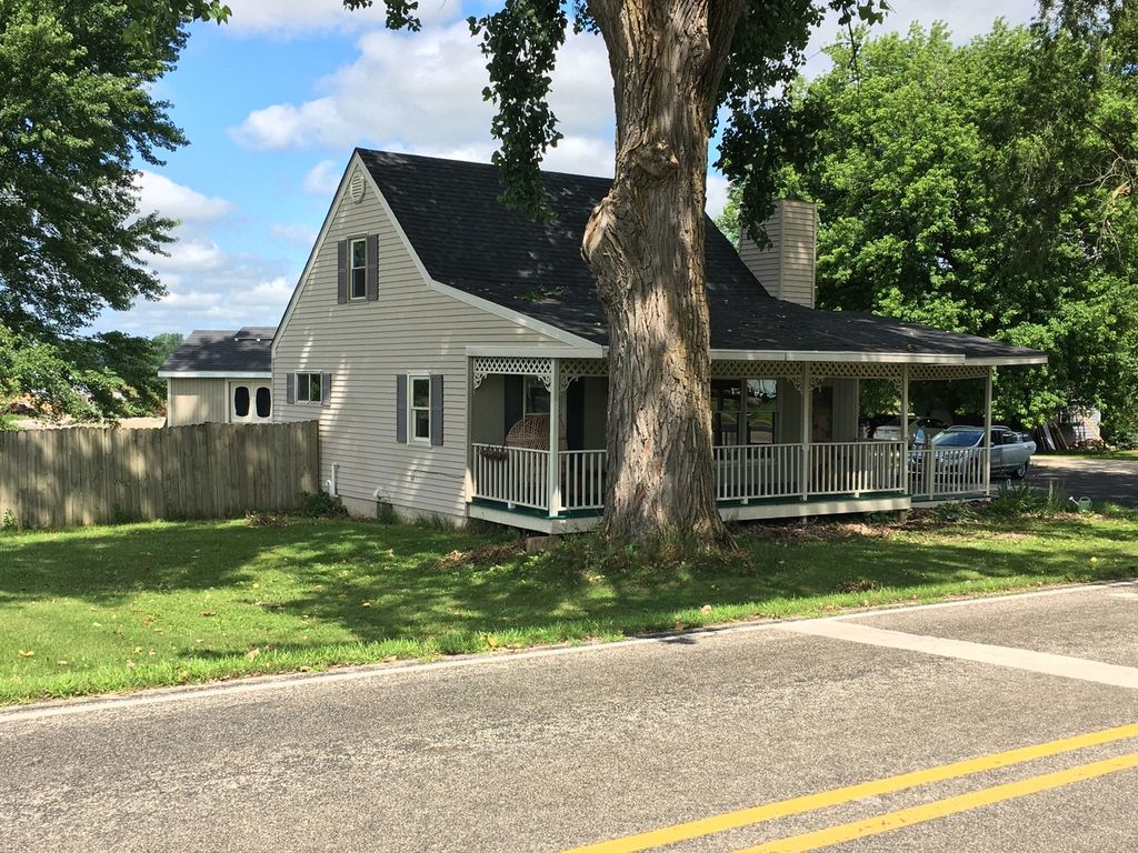 125 N 2nd Street, Malta, IL 60150