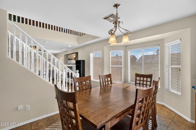 6634 E RICHMOND Street, Mesa, AZ 85215