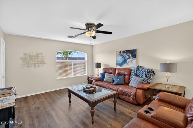 6634 E RICHMOND Street, Mesa, AZ 85215