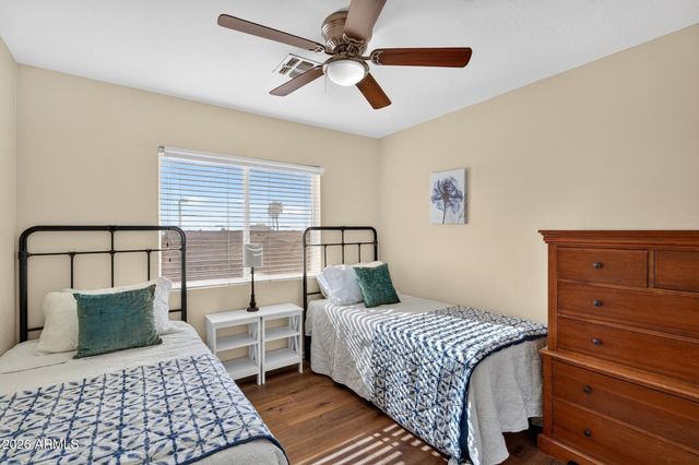 6634 E RICHMOND Street, Mesa, AZ 85215