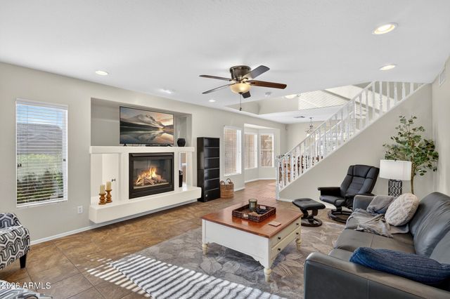 6634 E RICHMOND Street, Mesa, AZ 85215