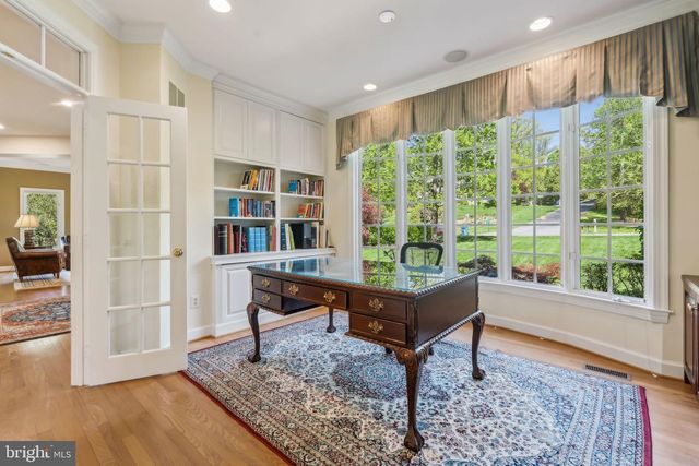 1834 ELGIN DRIVE, Vienna, VA 22182